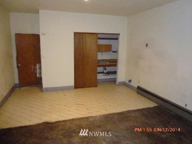 1618 194th Street Southeast Bothell, WA 98012 - Photo 20 of 20 a view of room