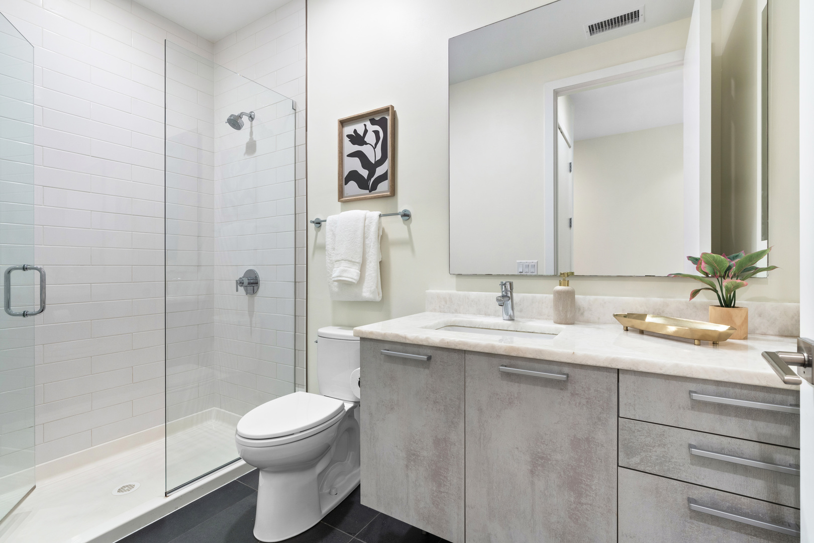 28 North Carpenter Street, Unit 4N Chicago, IL 60607 - Photo 27 of 31
