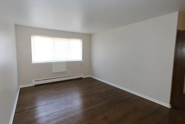 $1,495 | 1040 West Hollywood Avenue, Unit 208, Chicago, IL 60660