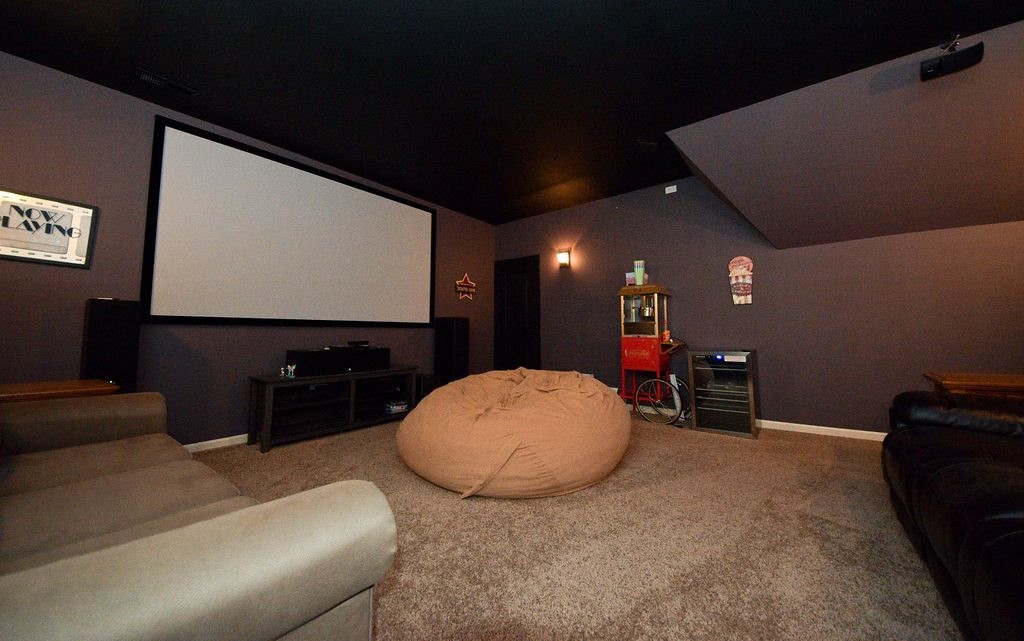 1460 No Pone Road Georgetown, TN 37336 - Photo 26 of 33 a living room with furniture and a flat screen tv
