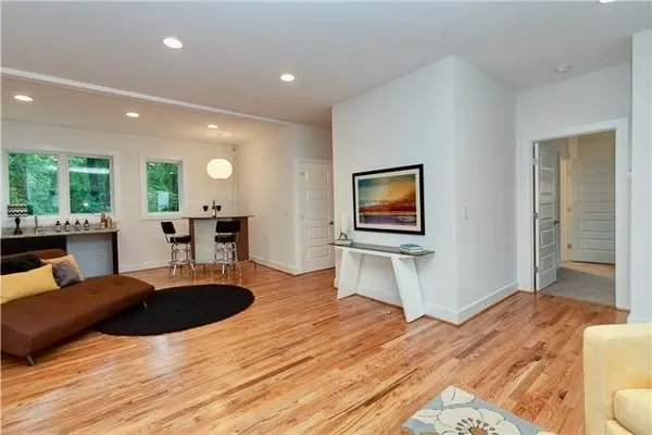 $4,800 | 1820 Wildwood Avenue, Unit B, Nashville, TN 37212