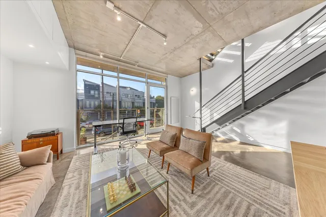 $955,000 | 2301 South 5th Street, Unit 6, Austin, TX 78704