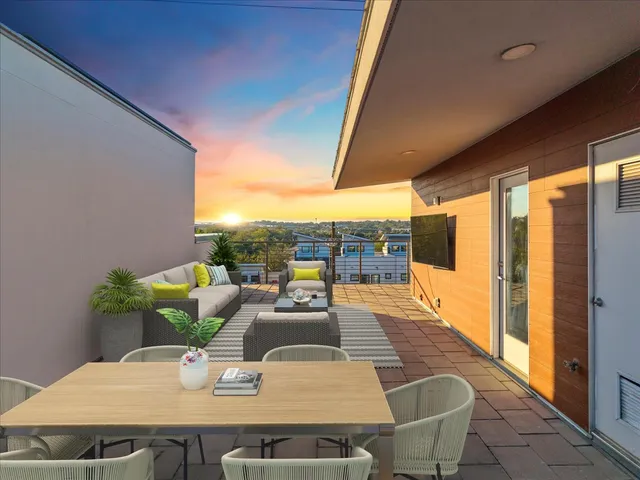 $955,000 | 2301 South 5th Street, Unit 6, Austin, TX 78704