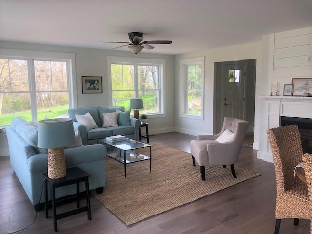 21 Hiltons Run, Unit 21 Kittery Point, ME 03905 - Photo 13 of 34 Living-Dininig