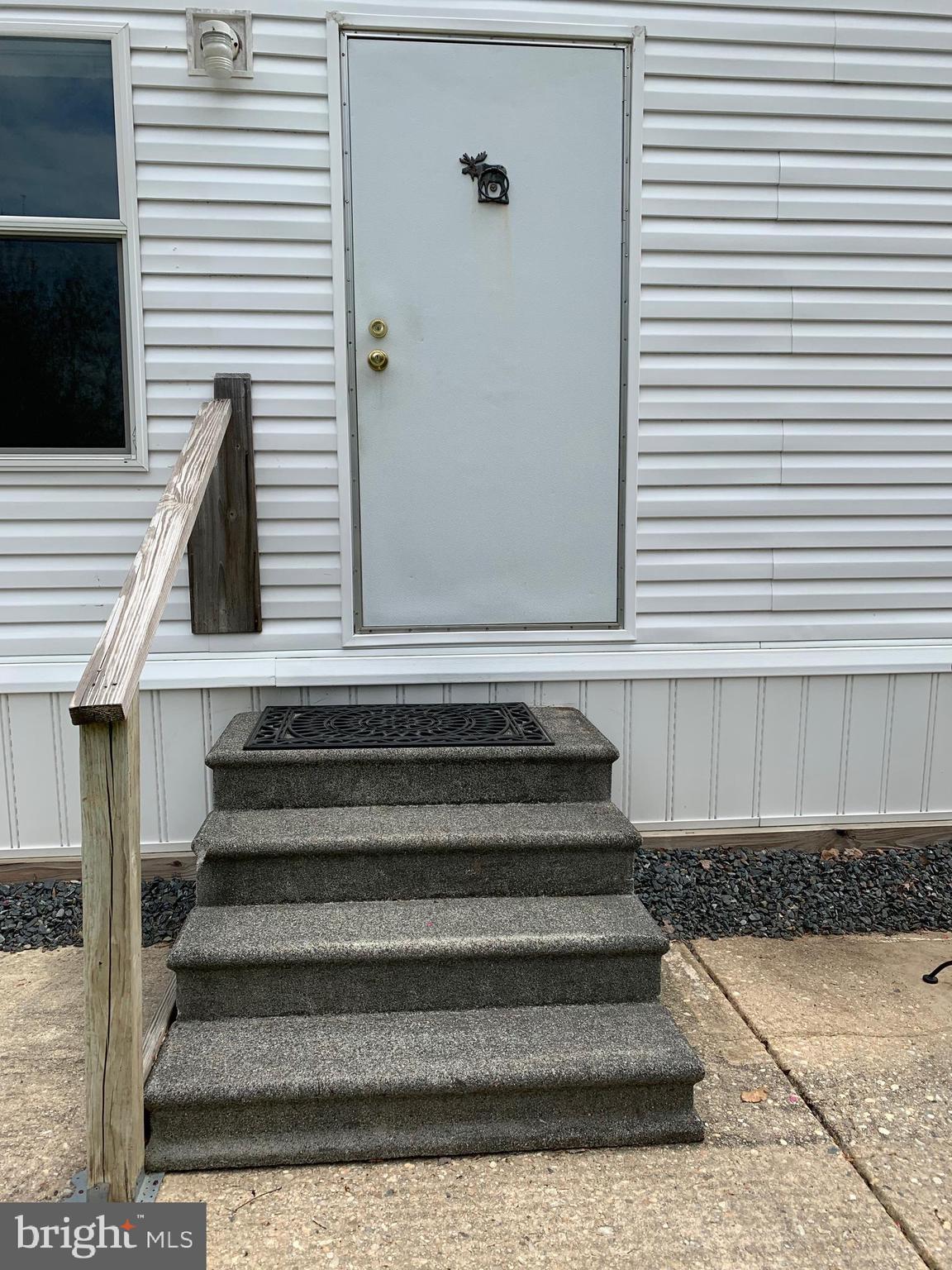3044 James Run Road Churchville, MD 21028 - Photo 3 of 16 Entrance to mobile home