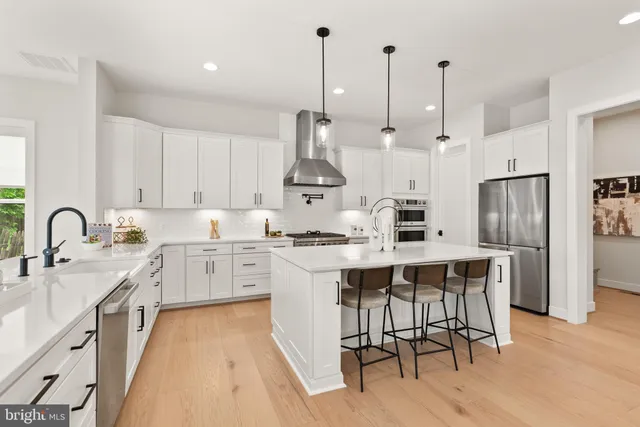 $1,795,500 | 5817 2nd Street South, Arlington, VA 22204