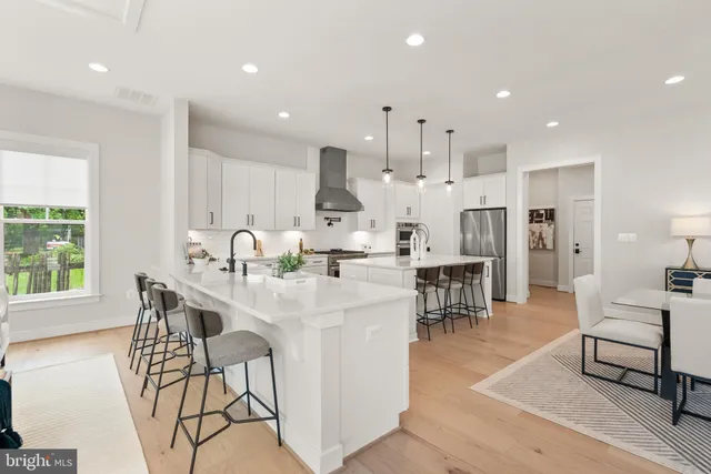 $1,795,500 | 5817 2nd Street South, Arlington, VA 22204