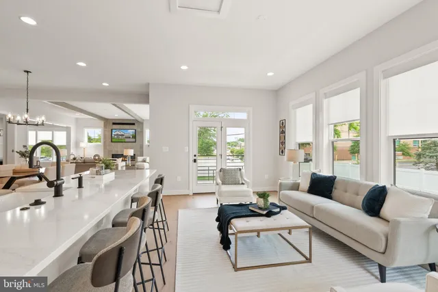 $1,795,500 | 5817 2nd Street South, Arlington, VA 22204