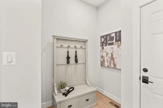 $1,795,500 | 5817 2nd Street South, Arlington, VA 22204