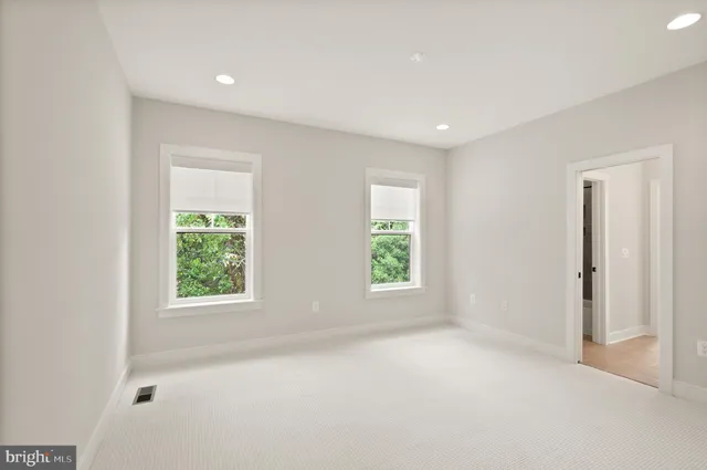 $1,795,500 | 5817 2nd Street South, Arlington, VA 22204