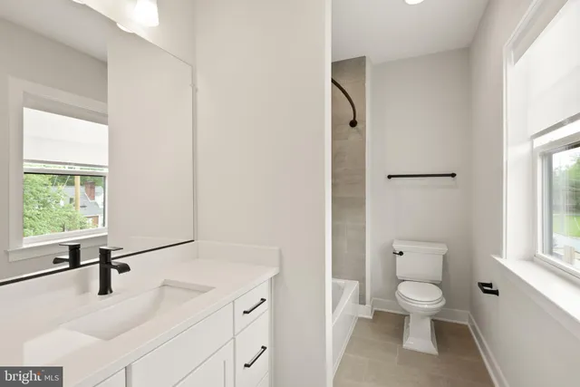 $1,795,500 | 5817 2nd Street South, Arlington, VA 22204