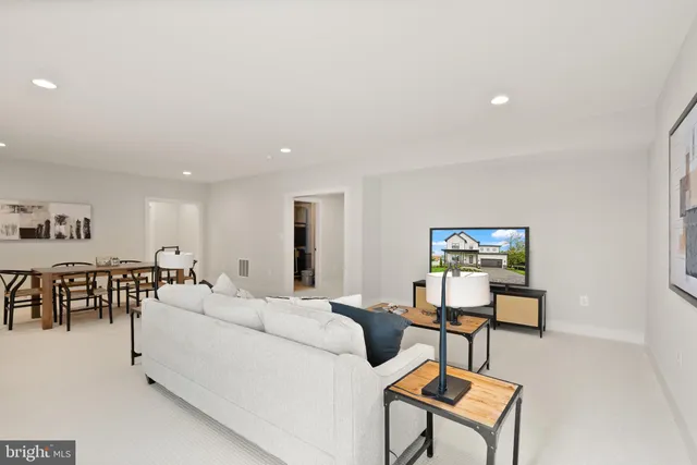 $1,795,500 | 5817 2nd Street South, Arlington, VA 22204