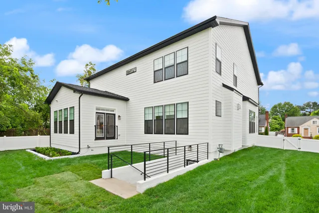 $1,795,500 | 5817 2nd Street South, Arlington, VA 22204