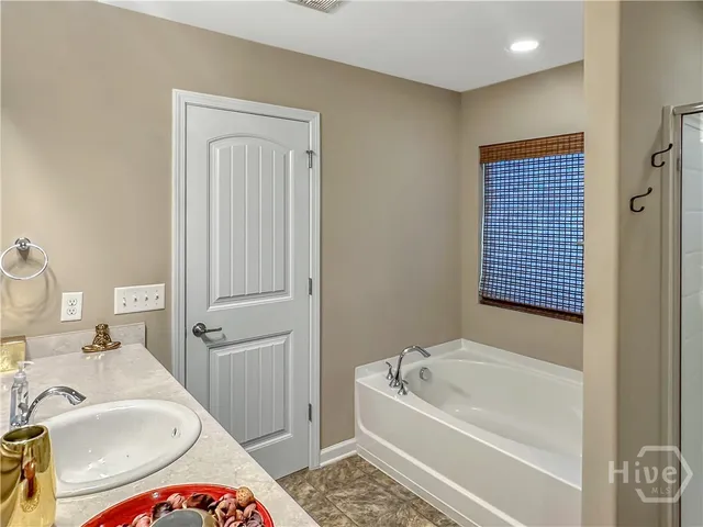 $2,400 | 278 Willow Point Circle, Savannah, GA 31407