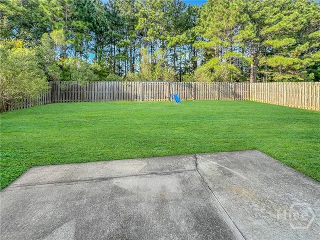$2,400 | 278 Willow Point Circle, Savannah, GA 31407