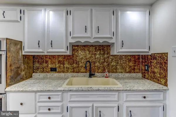 $462,500 | 148 Penn Avenue, Elysburg, PA 17824