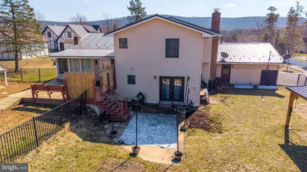 $462,500 | 148 Penn Avenue, Elysburg, PA 17824