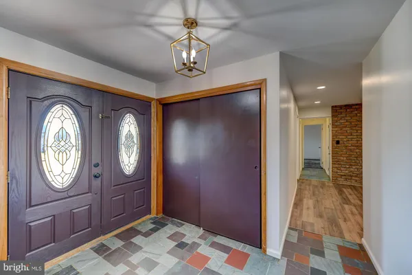 $462,500 | 148 Penn Avenue, Elysburg, PA 17824