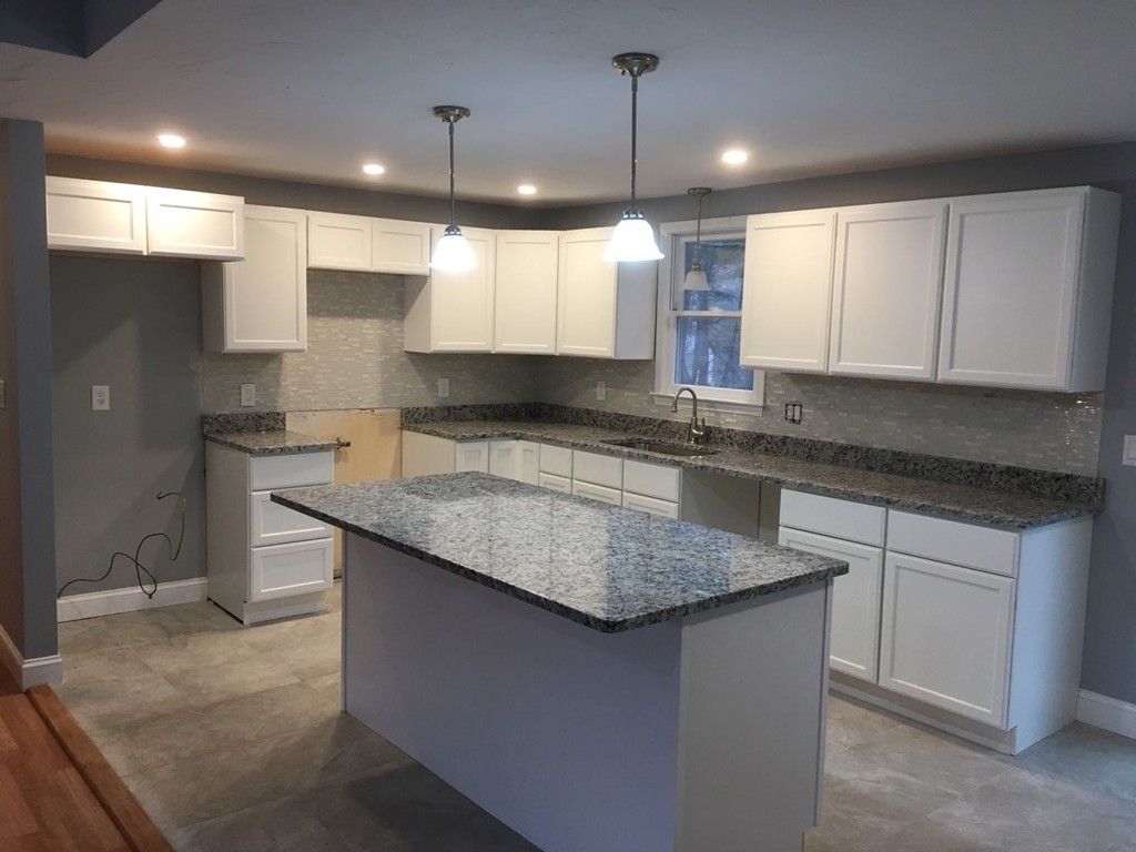 306 Bay Road Stoughton, MA 02072 - Photo 18 of 18 Gallery Image 18