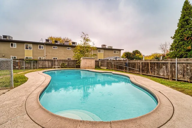 $369,000 | 414 Lynn Way, Yuba City, CA 95991