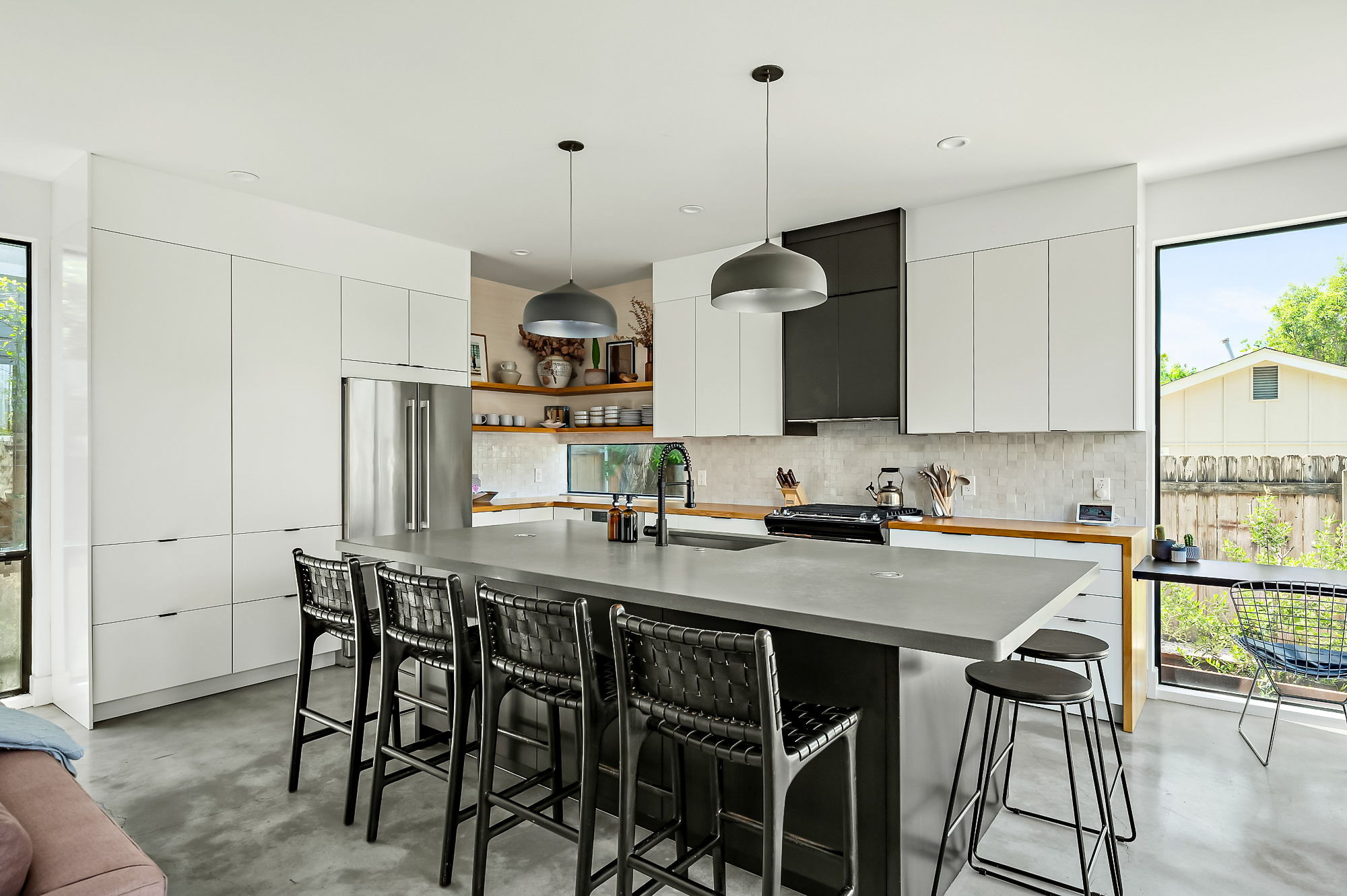 2201 Santa Rosa Street Austin, TX 78702 - Photo 9 of 34