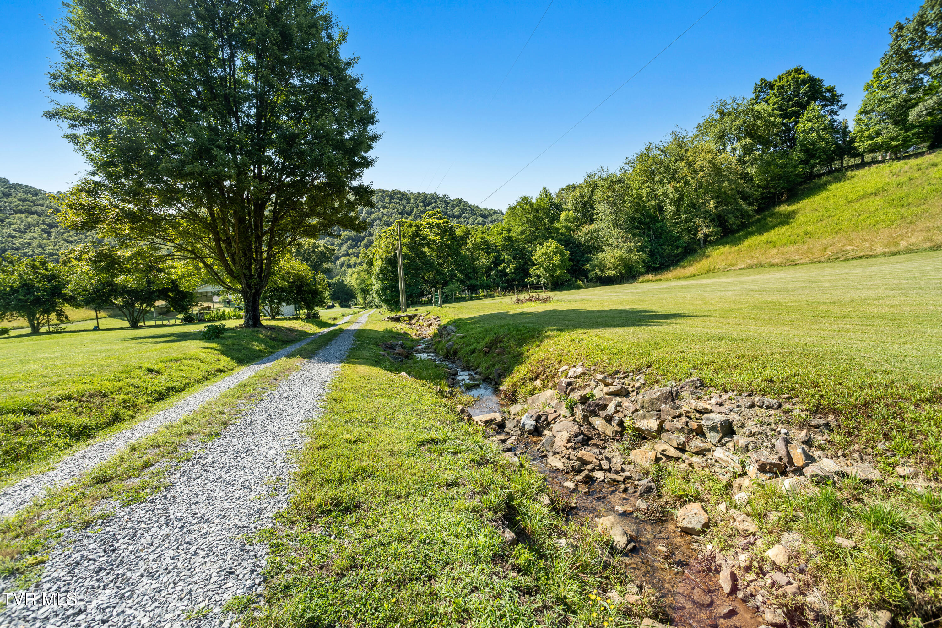 2575 Mendota Road Mendota, VA 24270 - Photo 52 of 57 177A5849-HDR_1