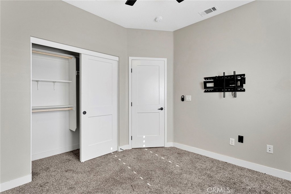9831 Buttemere Road Phelan, CA 92371 - Photo 22 of 30