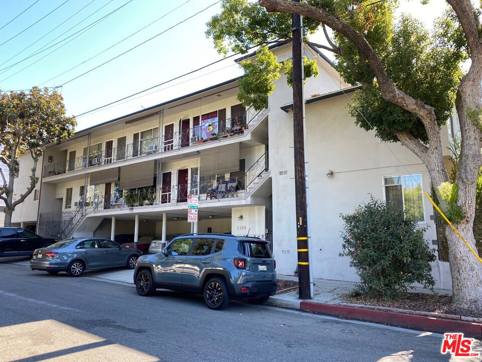 1200 North Curson Ave  