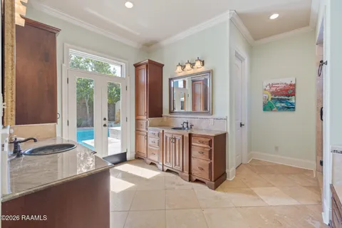 $795,000 | 118 W Bayou, Lafayette, LA 70503