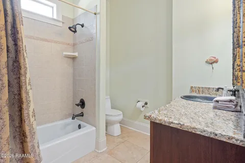 $795,000 | 118 W Bayou, Lafayette, LA 70503