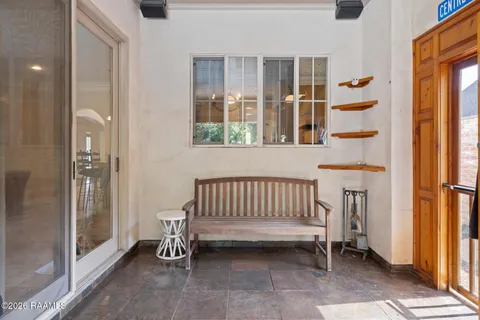 $795,000 | 118 W Bayou, Lafayette, LA 70503