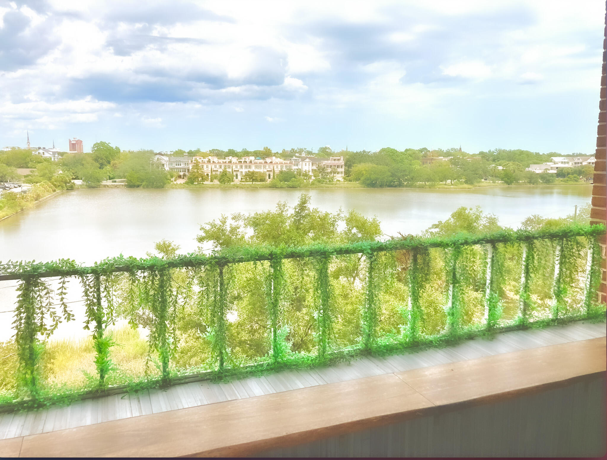 14 Lockwood Drive, Unit 3B Charleston, SC 29401 - Photo 17 of 33 Patio view