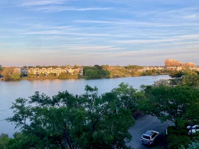 $2,550 | 14 Lockwood Drive, Unit 3B, Charleston, SC 29401