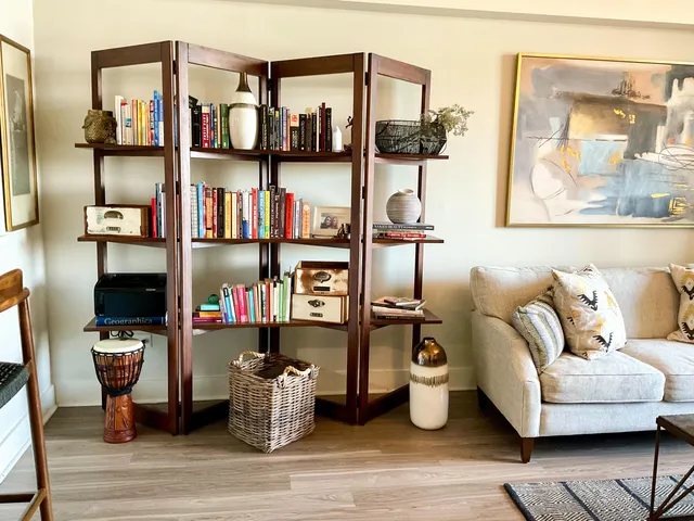 $2,550 | 14 Lockwood Drive, Unit 3B, Charleston, SC 29401