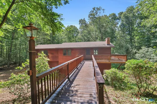 $499,000 | 33 Quiet Woods Road, East Hampton, CT 06424