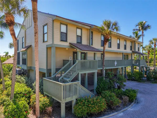 $419,000 | 16750 Bocilla Palms Drive, Unit 74, Bokeelia, FL 33922