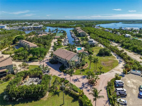 $419,000 | 16750 Bocilla Palms Drive, Unit 74, Bokeelia, FL 33922