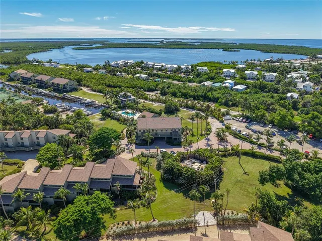 $419,000 | 16750 Bocilla Palms Drive, Unit 74, Bokeelia, FL 33922