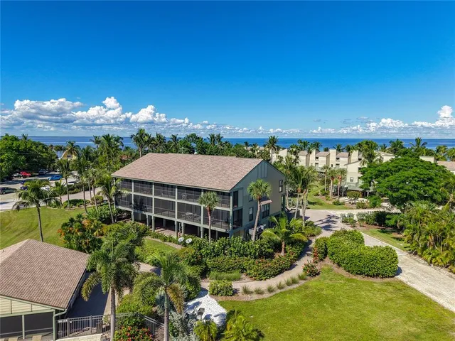 $419,000 | 16750 Bocilla Palms Drive, Unit 74, Bokeelia, FL 33922