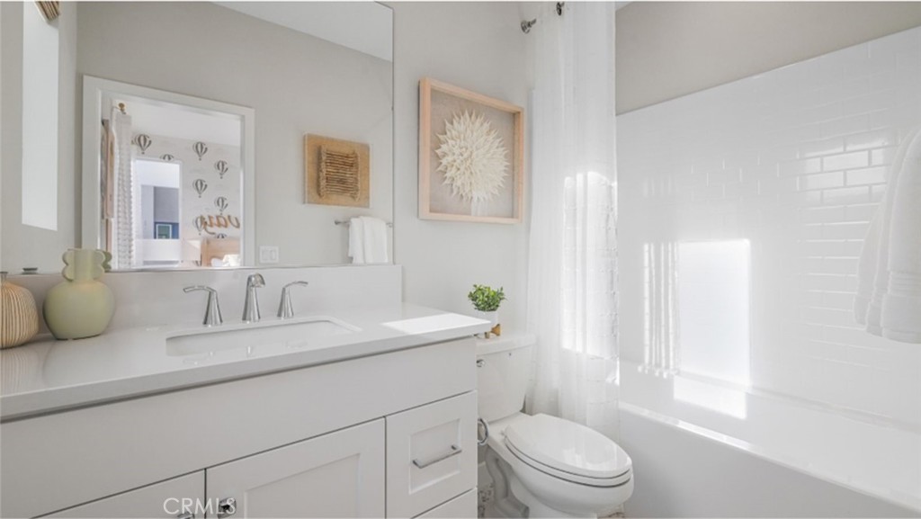 26747 Laurel Mountain Loop Valencia, CA 91381 - Photo 15 of 22 Photos shown are of model only- not actual homesite.