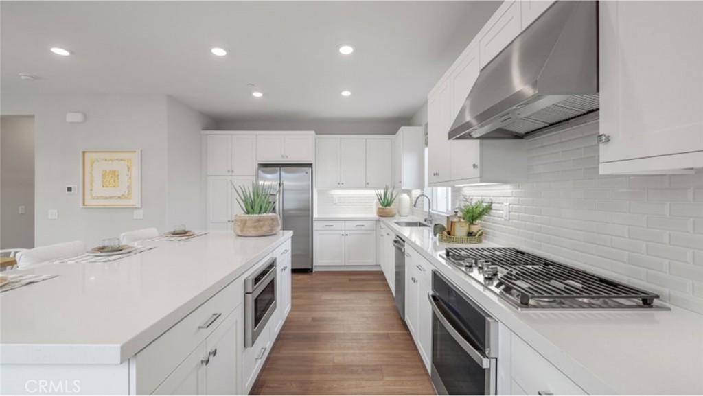 26747 Laurel Mountain Loop Valencia, CA 91381 - Photo 3 of 22 Photos shown are of model only- not actual homesite.