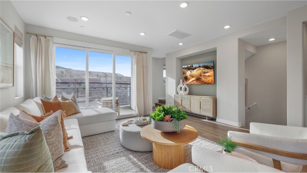 26747 Laurel Mountain Loop Valencia, CA 91381 - Photo 6 of 22 Photos shown are of model only- not actual homesite.