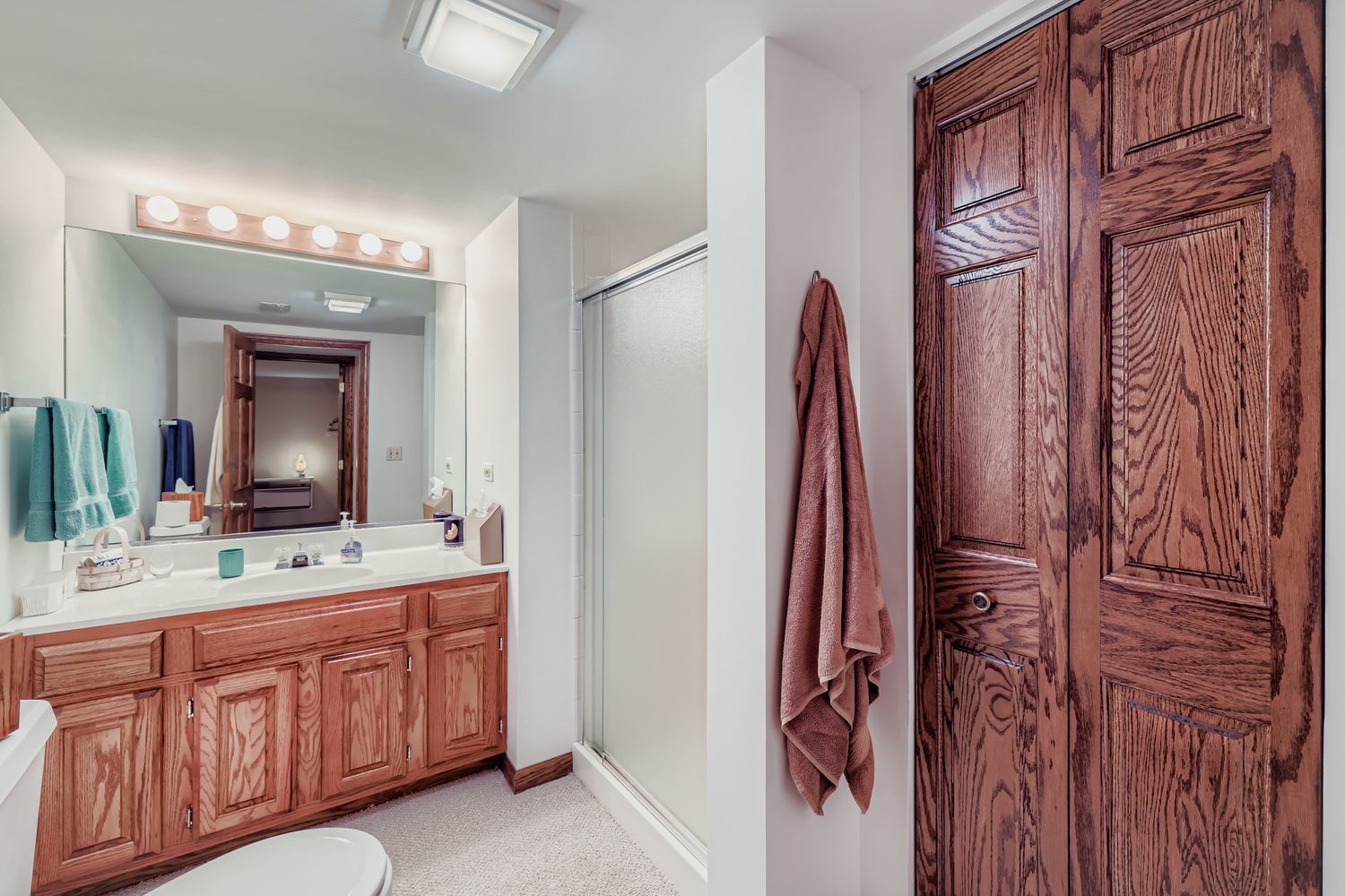 13N441 Coombs Road Elgin, IL 60124 - Photo 32 of 38 Gallery Image 32