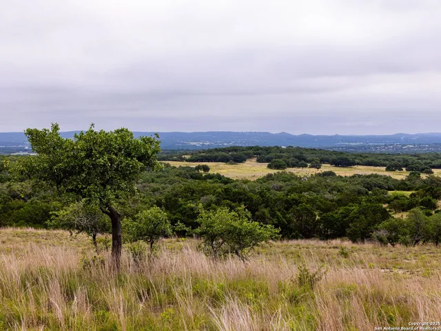 $449,000 | Lot 95 Big Sky, Blanco, TX 78606