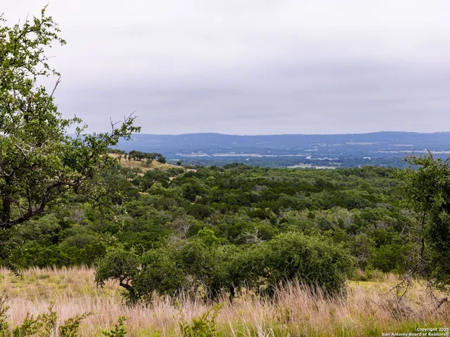 $449,000 | Lot 95 Big Sky, Blanco, TX 78606