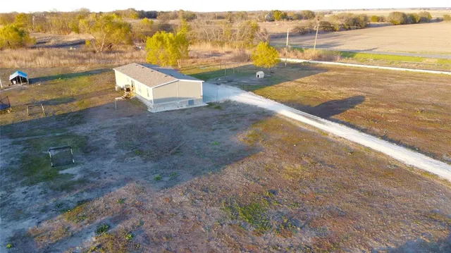 $2,000 | 115 Private Road 172, Hillsboro, TX 76645