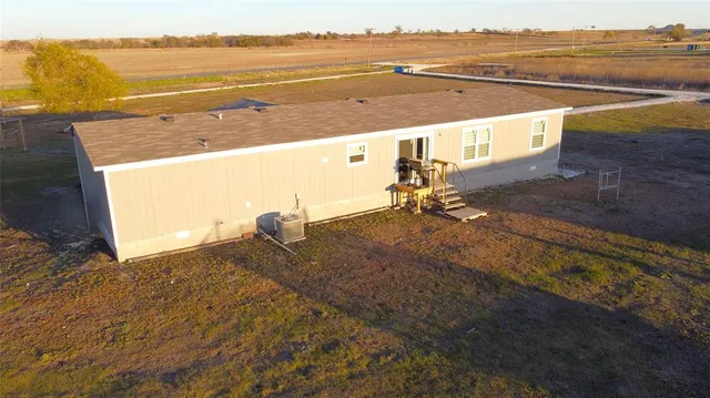 $2,000 | 115 Private Road 172, Hillsboro, TX 76645