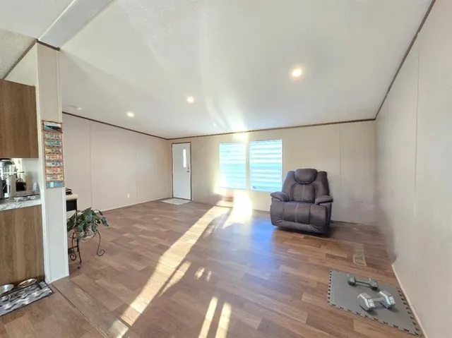 $2,000 | 115 Private Road 172, Hillsboro, TX 76645