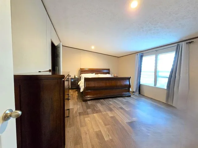 $2,000 | 115 Private Road 172, Hillsboro, TX 76645