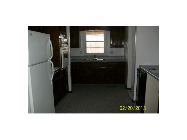 27944 Locust Grove Road McArthur, OH 45651 - Photo 2 of 6